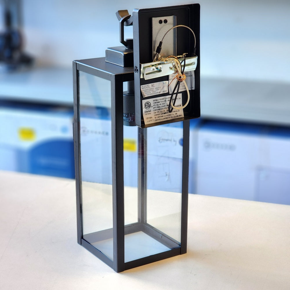 Quoizel Breitling 1-Light Wall Lantern Matte Black Finish Clear Glass