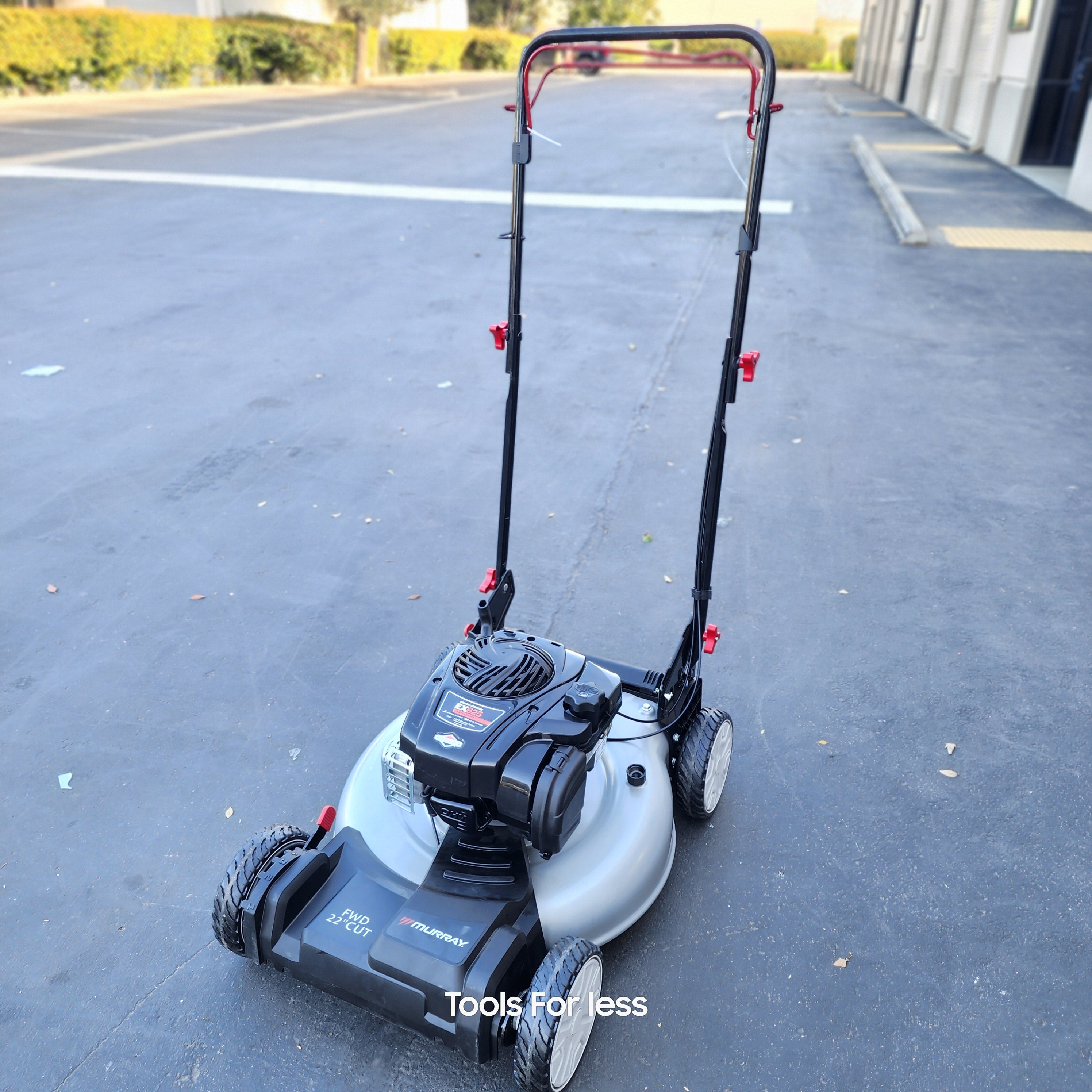22 in. 140 cc Briggs & Stratton Walk Behind Gas Self-Propelled Lawn Mower with Front Wheel Drive and Bagger (MNA153003)