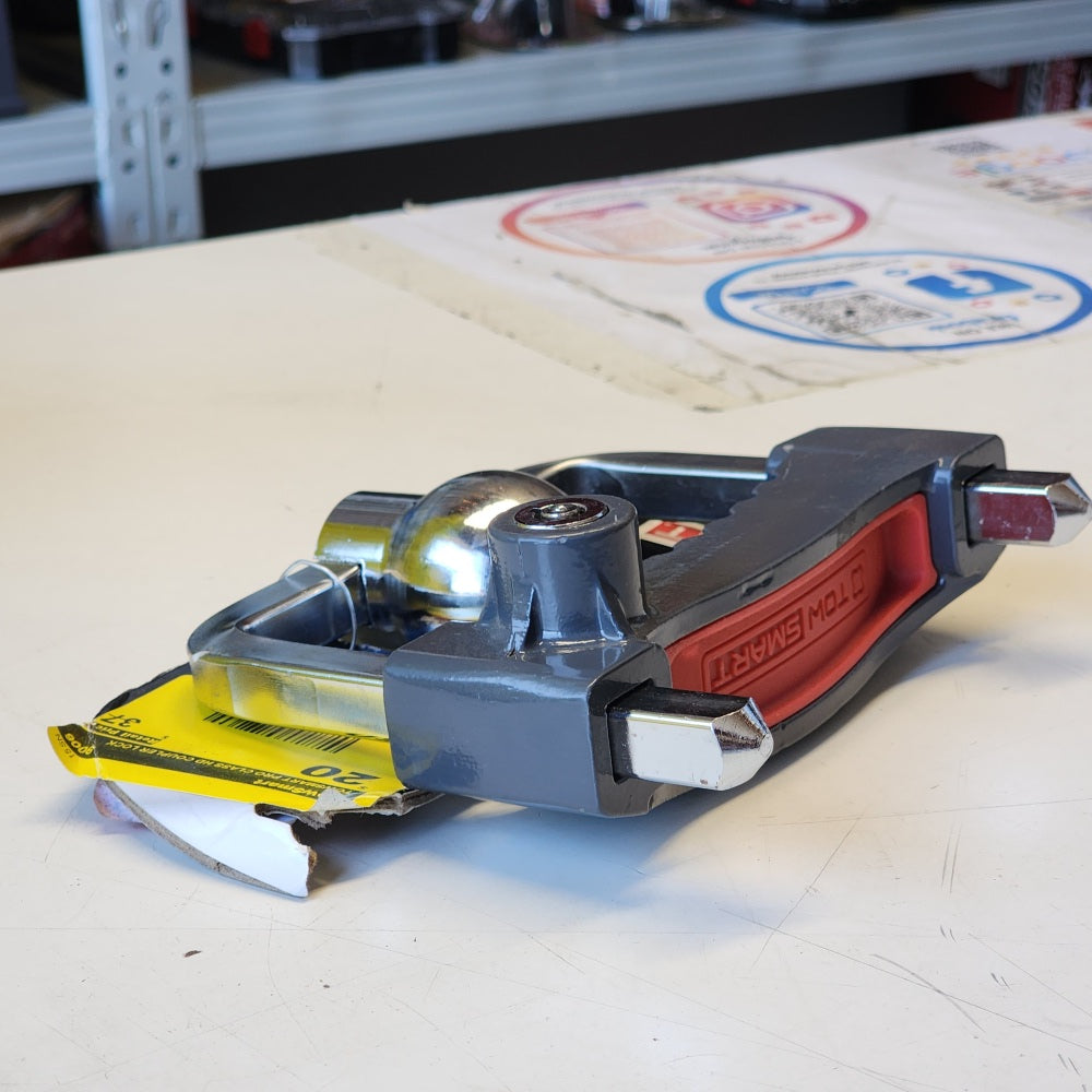 PRO Class HD Coupler Lock