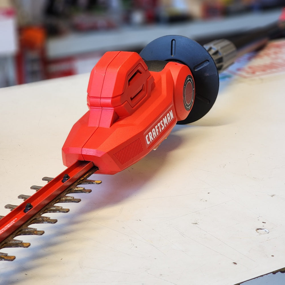 20V MAX Cordless Battery Powered Pole