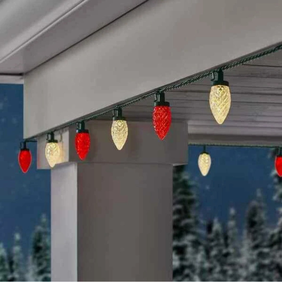 24-Red / Warm White C9 Faceted lights