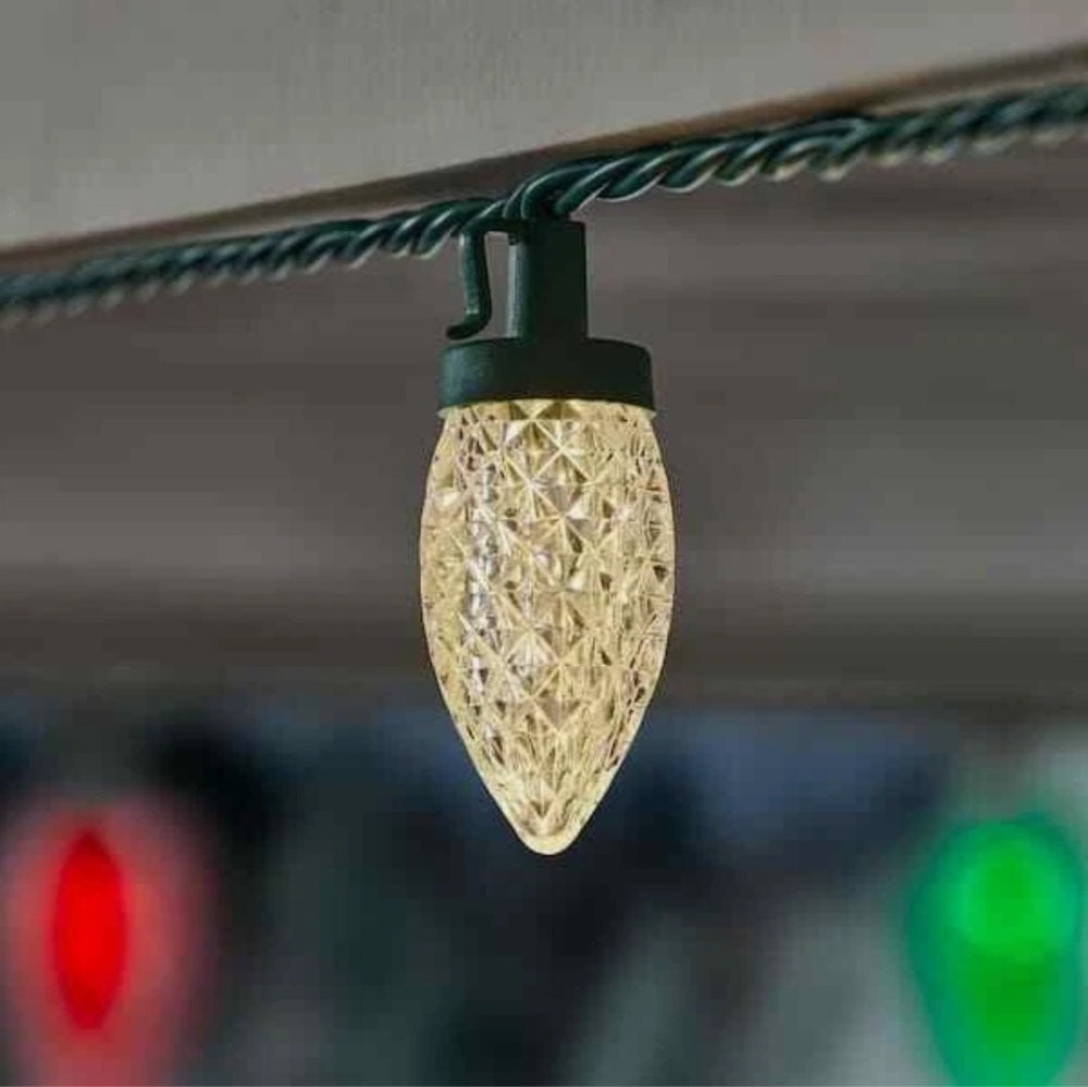 24-Red / Warm White C9 Faceted lights
