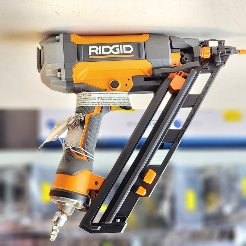 Pneumatic 15-Gauge 2-1/2 in. Angled Finish Nailer with CLEAN DRIVE Technology, Tool Bag, and Sample Nails (R250AFF)