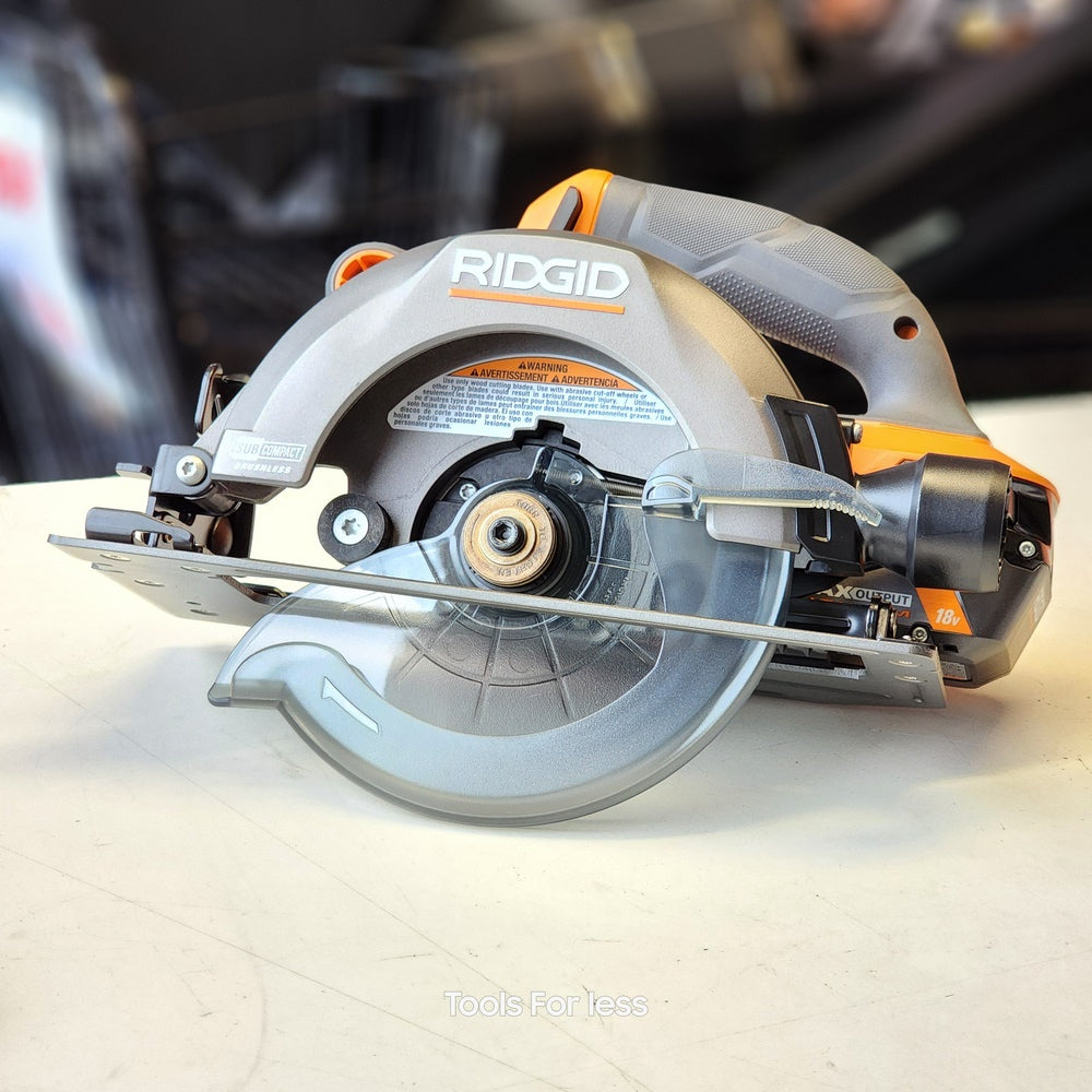 18V SubCompact Brushless Cordless 6-1/2 in. Circular Saw Kit with 4.0 Ah MAX Output Battery and Charger (R8656K)