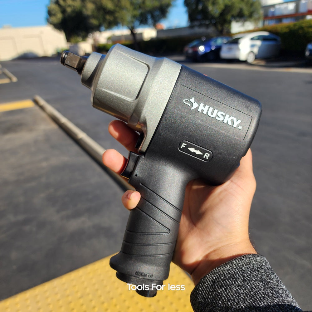 800 ft./lbs. 1/2 in. Impact Wrench (H4480)