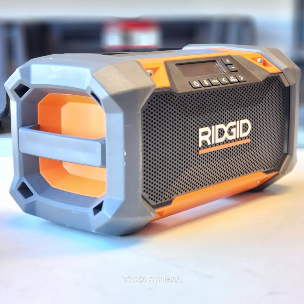 18V Hybrid Jobsite Radio With Bluetooth Technology