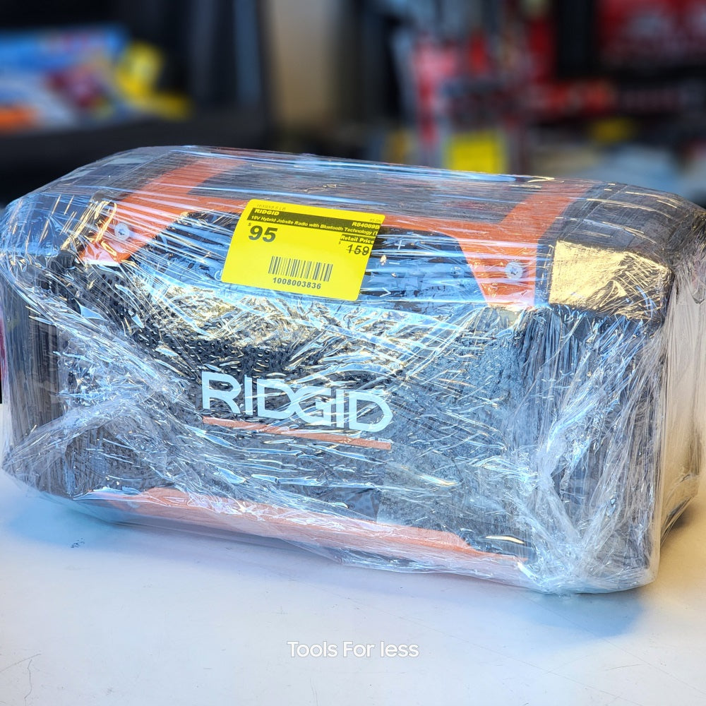 18V Hybrid Jobsite Radio With Bluetooth Technology