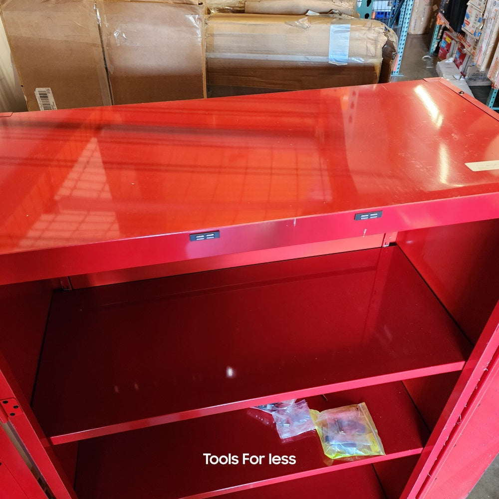 Ready to assemble 24-gauge steel free stand