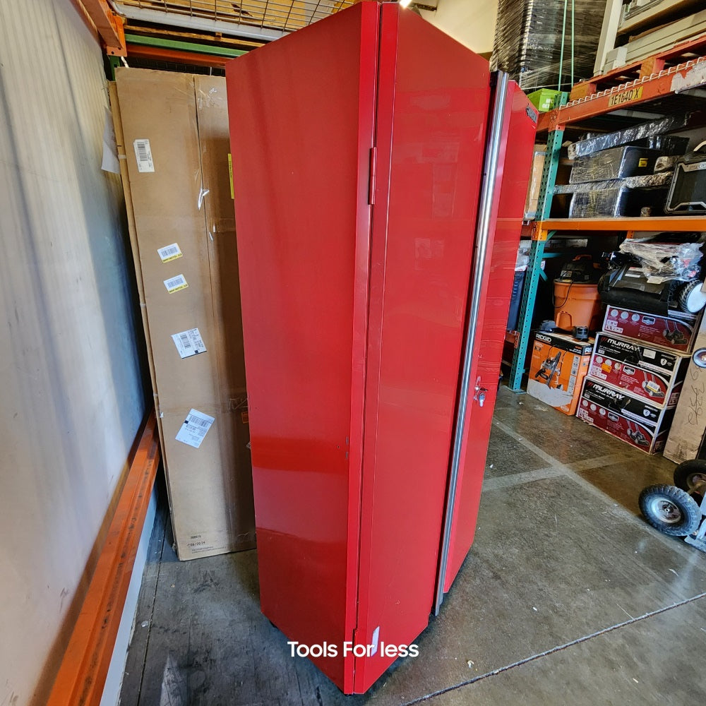 Ready to assemble 24-gauge steel free stand