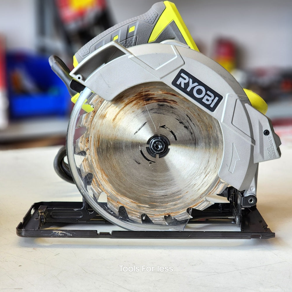 14Amp 7-1/4 in. Circular Saw With Laser