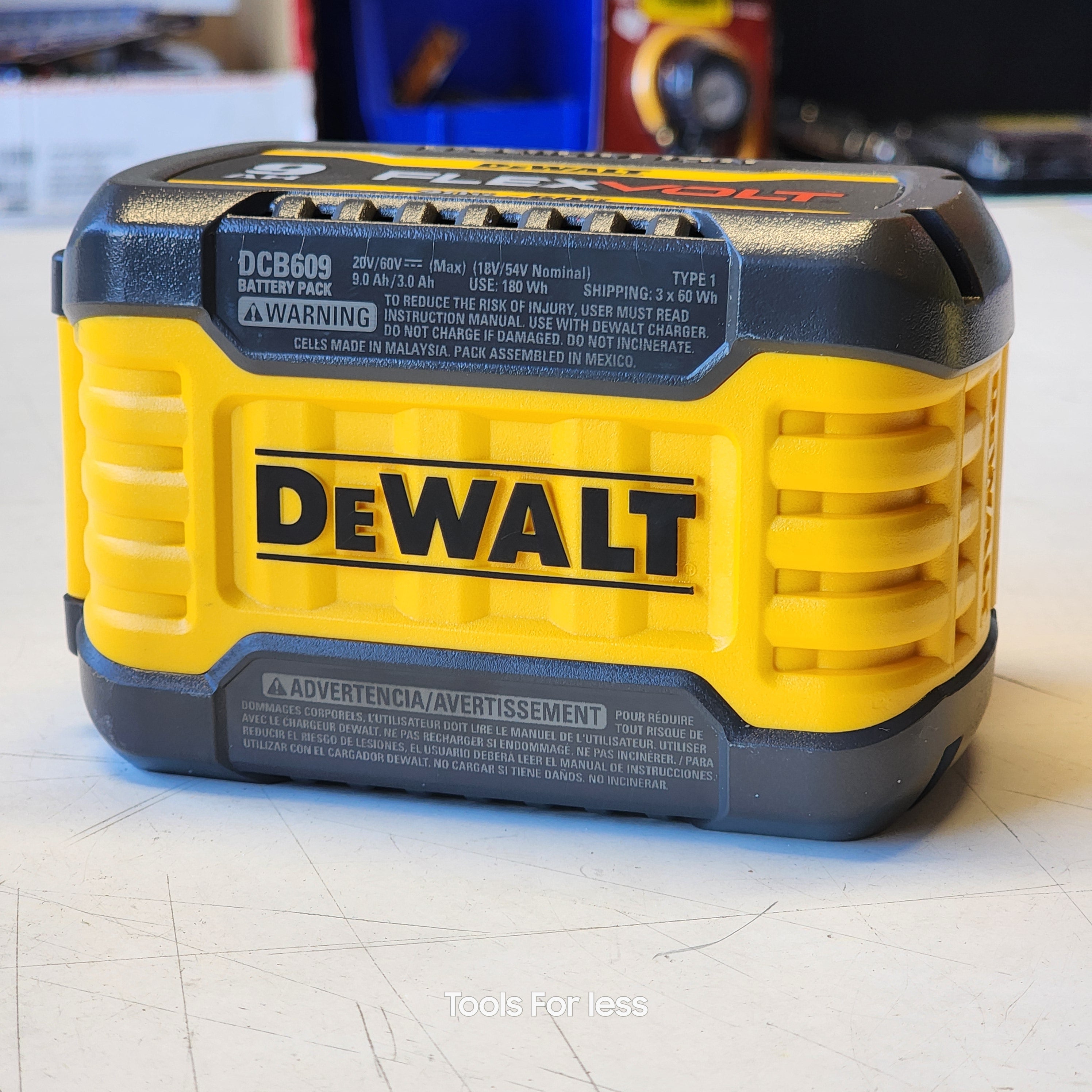 Flex Volt 20V/60V Max Lithium-Ion 9.0Ah Battery