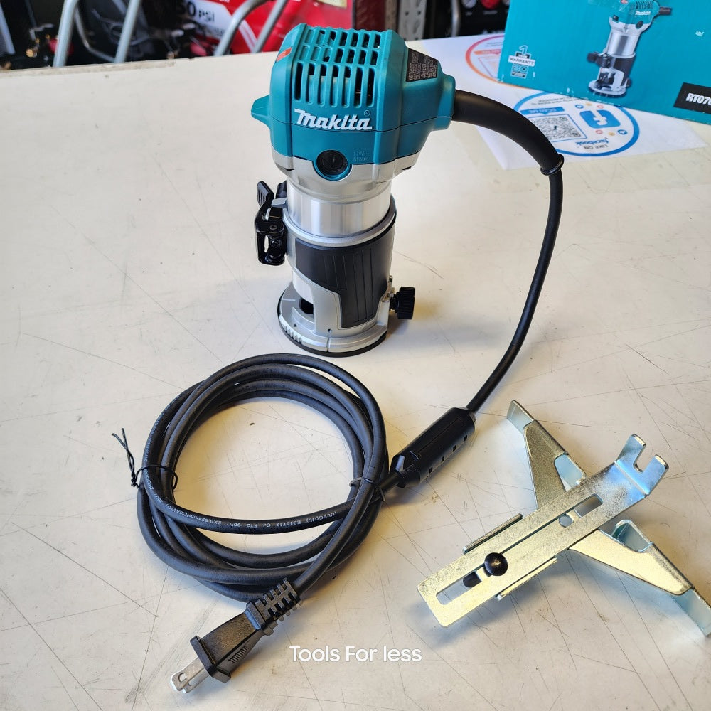 6.5A 1-1/4 HP VSP COMPACT ROUTER (RT0700C)