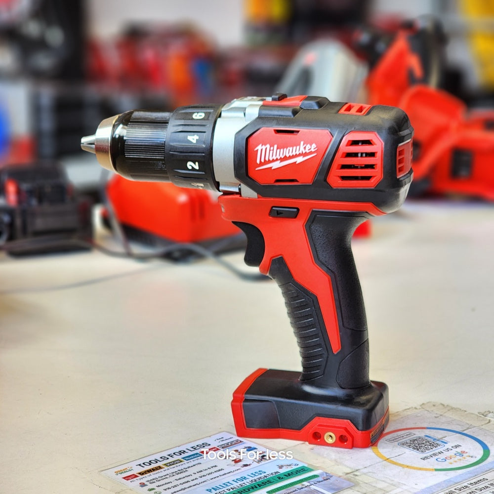 M18 18V Lithium-ion Cordless 1/2 in Drill Driver
