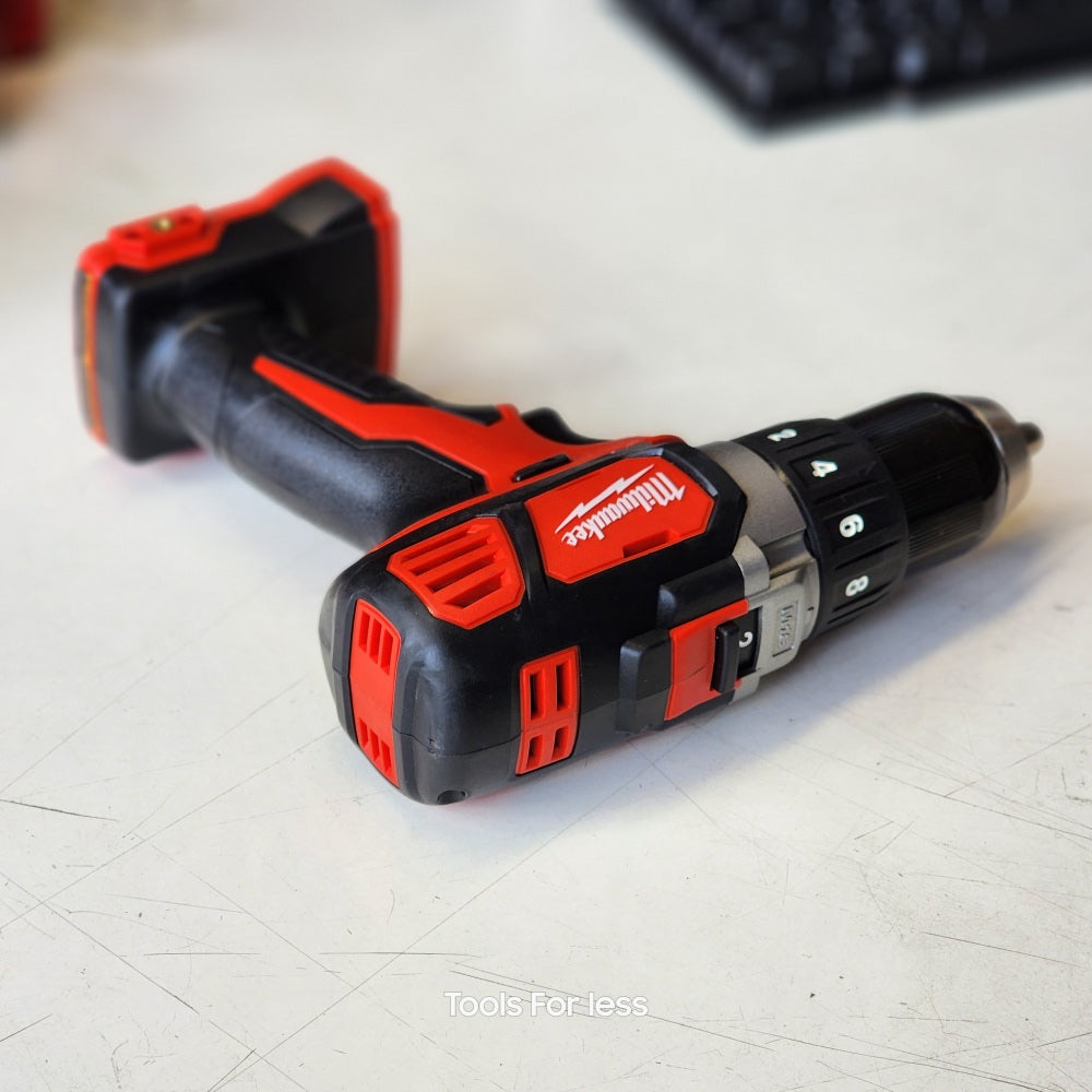 M18 18V Lithium-ion Cordless 1/2 in Drill Driver