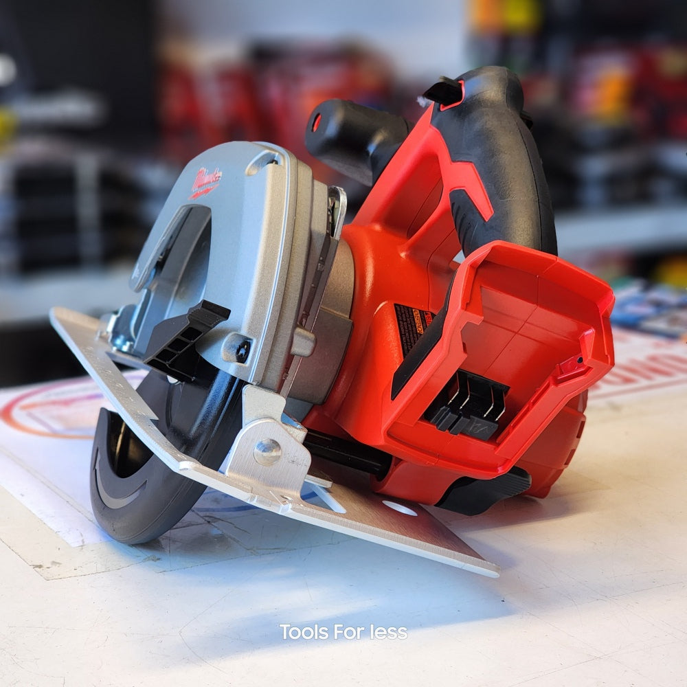 M18 18V Lithium-ion Cordless 6-1/2 in. circular