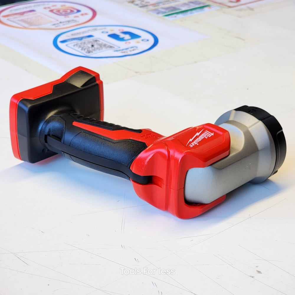 M18 18-Volt Lithium-ion Cordless 100 Lumens
