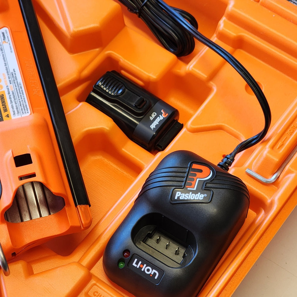 Lithium-ion Battery 16-gauge Angled Cordless Finished