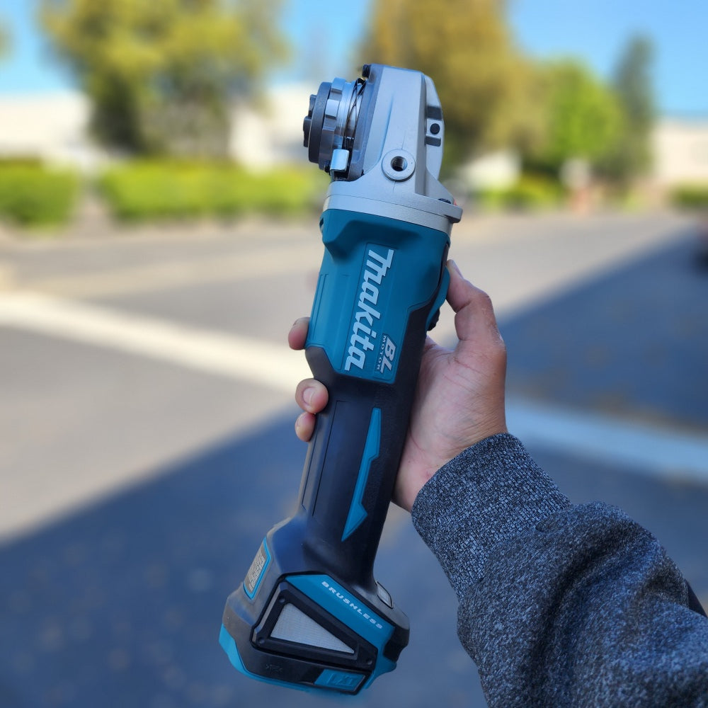 18V LXT Lithium-Ion Brushless Cordless 4-1/ 2 in. /5 in. X-LOCK Angle Grinder with AFT, Tool Only (XAG25Z)