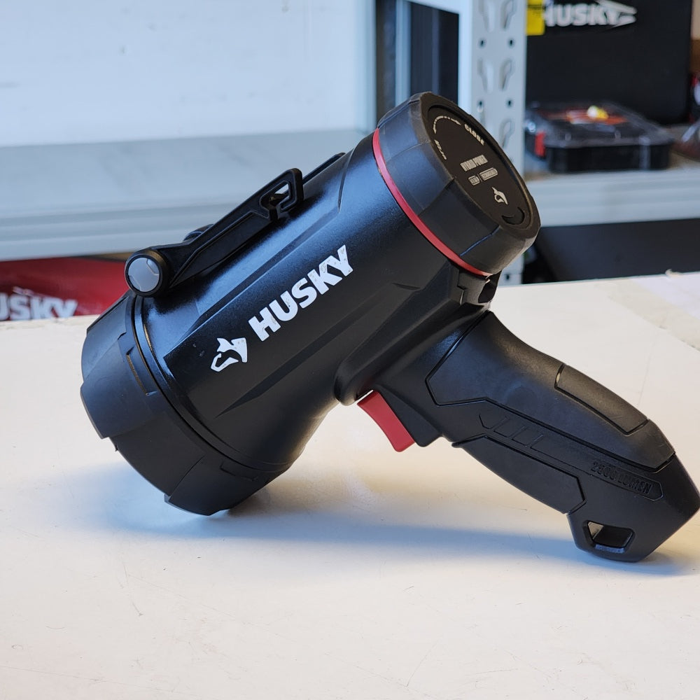 2500 lumens Dual Power Floating Rechargeable Spotlight