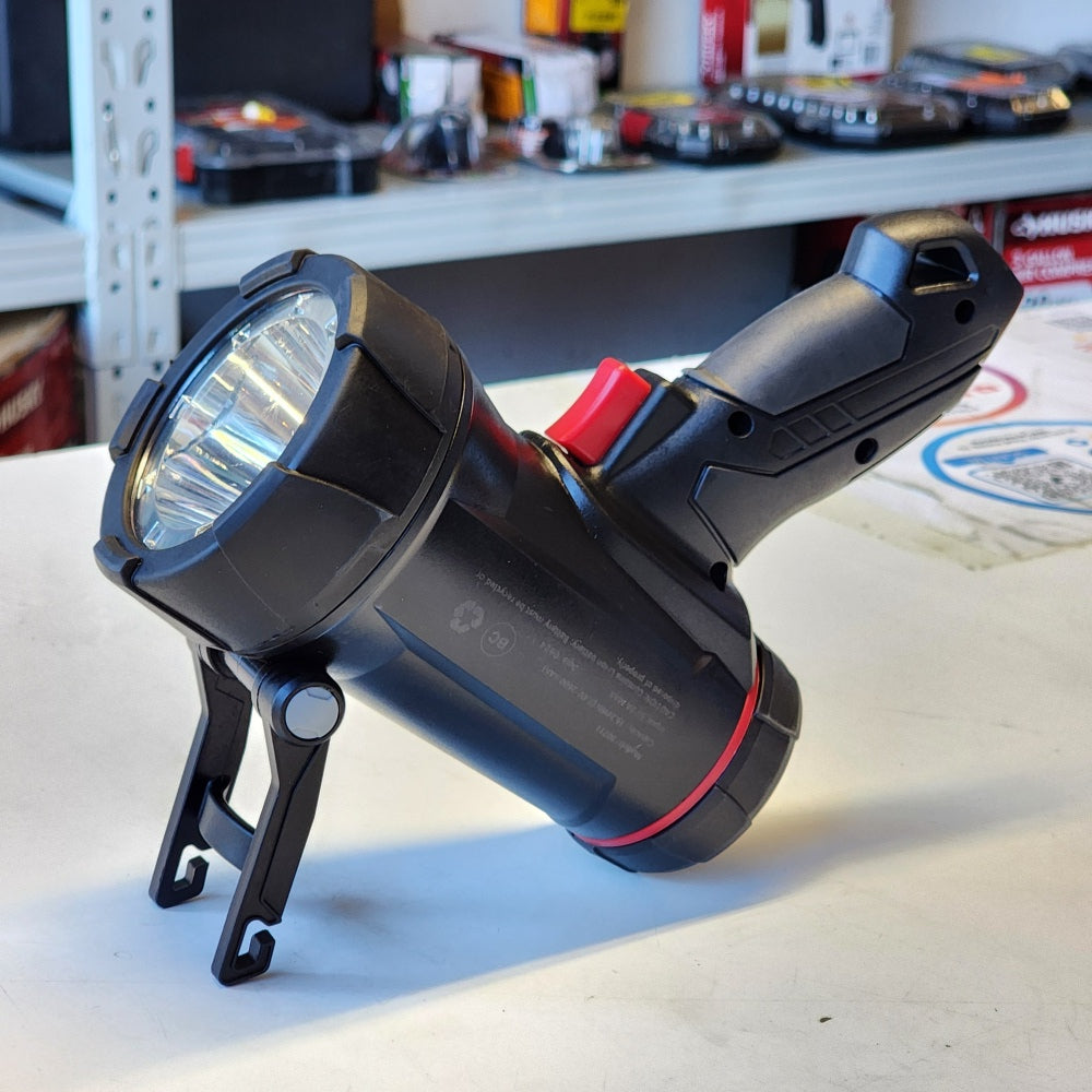 2500 lumens Dual Power Floating Rechargeable Spotlight