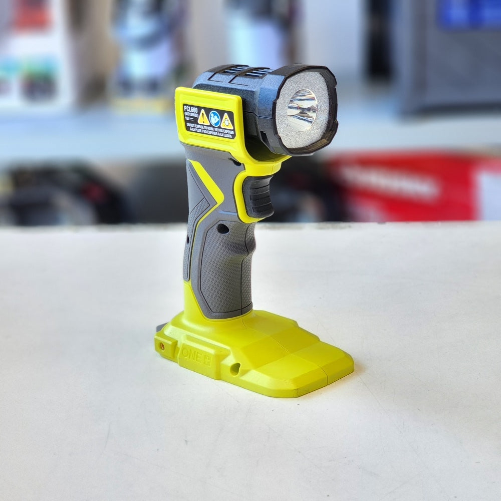 ONE+ 18V Cordless LED Light (Tool Only) (PCL660B)