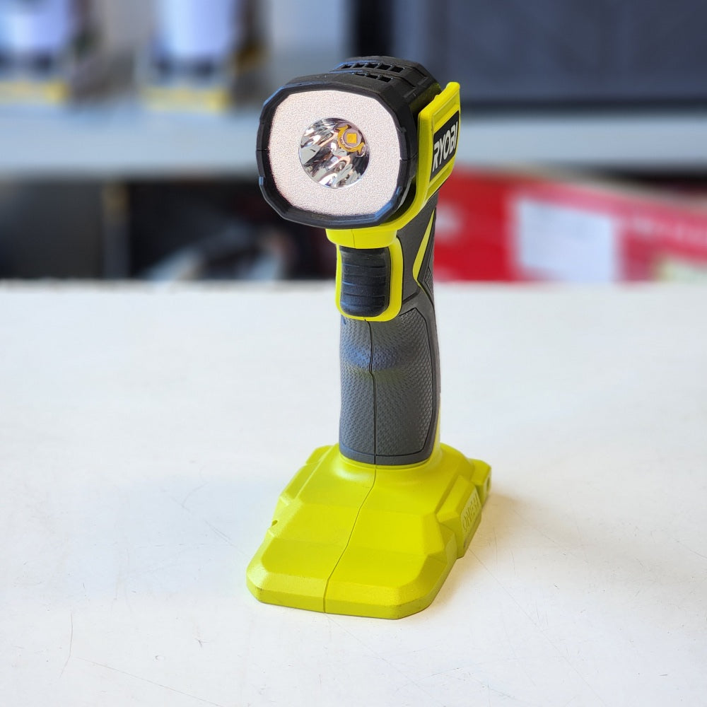ONE+ 18V Cordless LED Light (Tool Only) (PCL660B)