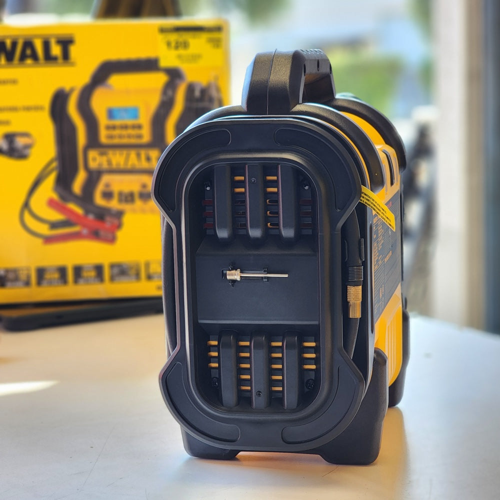 Portable Power 2000 Peak Amp Jump Starter w/Digital Compressor