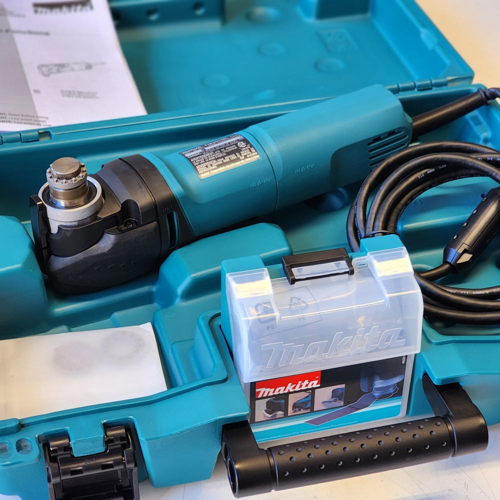 3 Amp Corded Variable Speed Oscillating Multi-Tool Kit