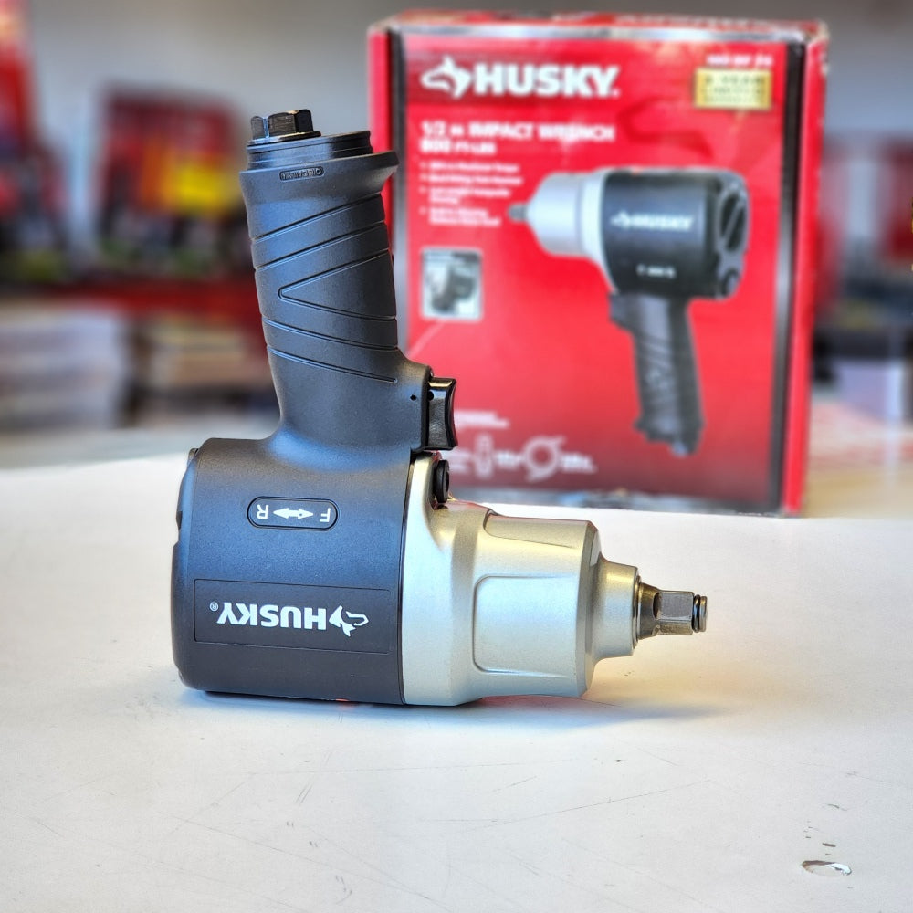 800 ft,/lbs 1/2 in. Impact Wrench