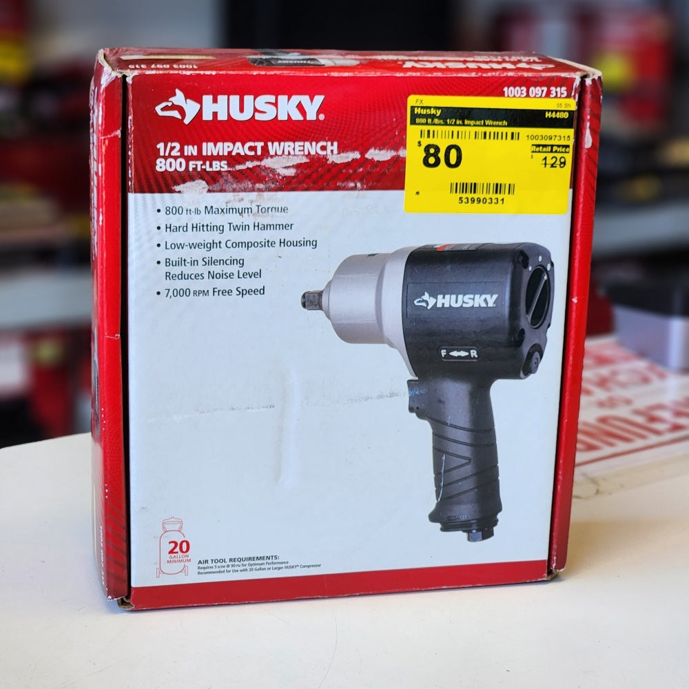 800 ft,/lbs 1/2 in. Impact Wrench