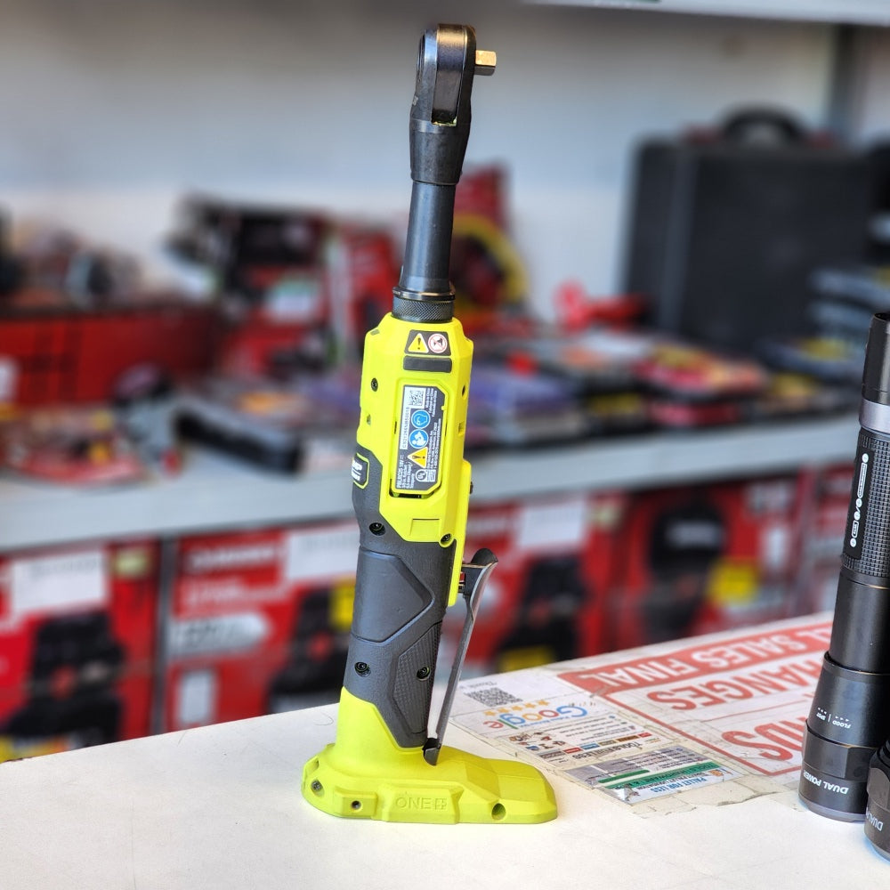 One + HP 18V Brushless Cordless 3/8