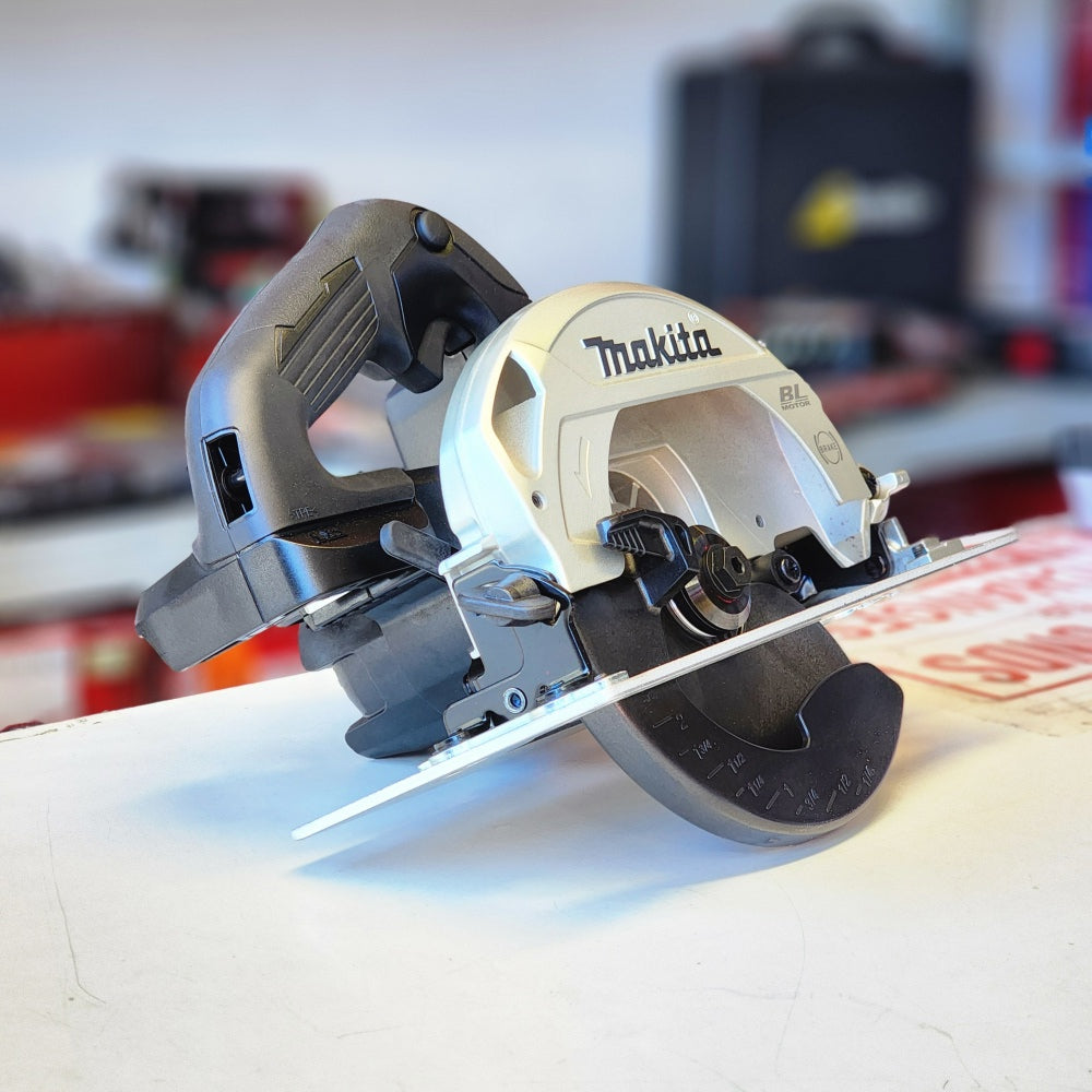 18V 6-1/2 in. Sub-Compact Lithium-ion Brushless
