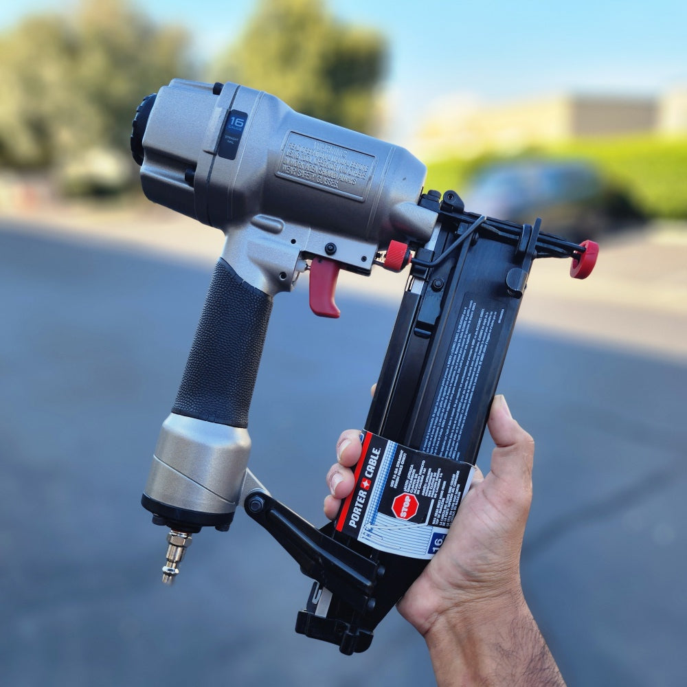 Pneumatic 16-Gauge 2-1/2 in. Nailer Kit