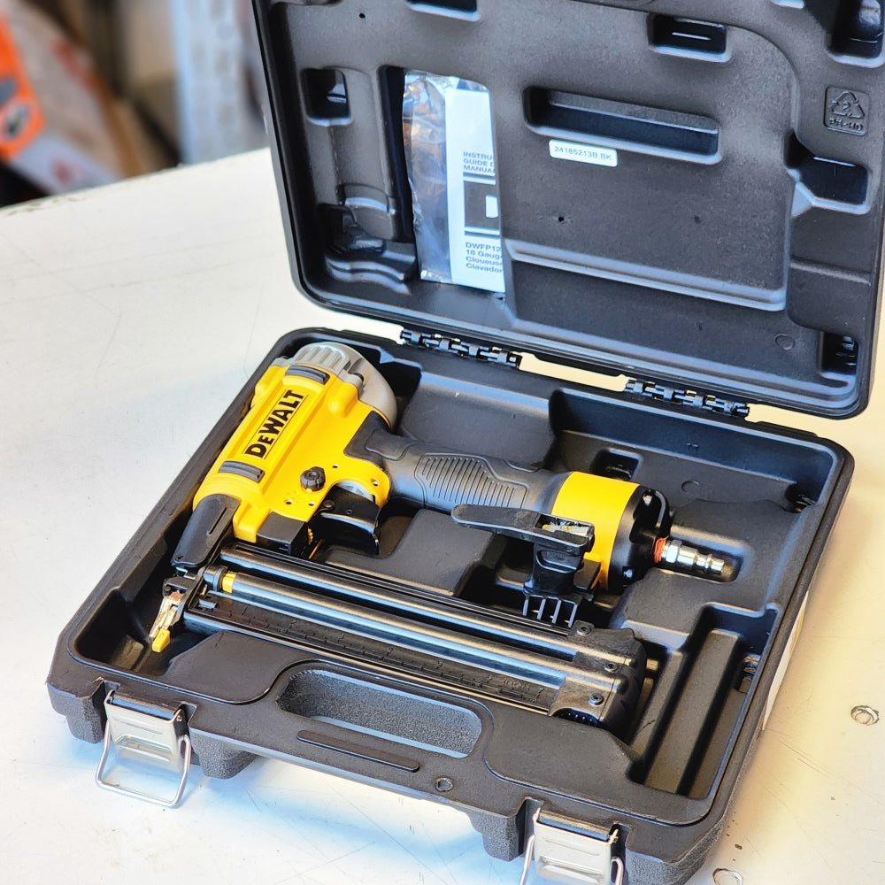 18-Gauge Pneumatic Brad Nailer