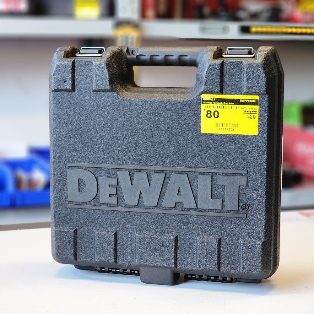 18-Gauge Pneumatic Brad Nailer