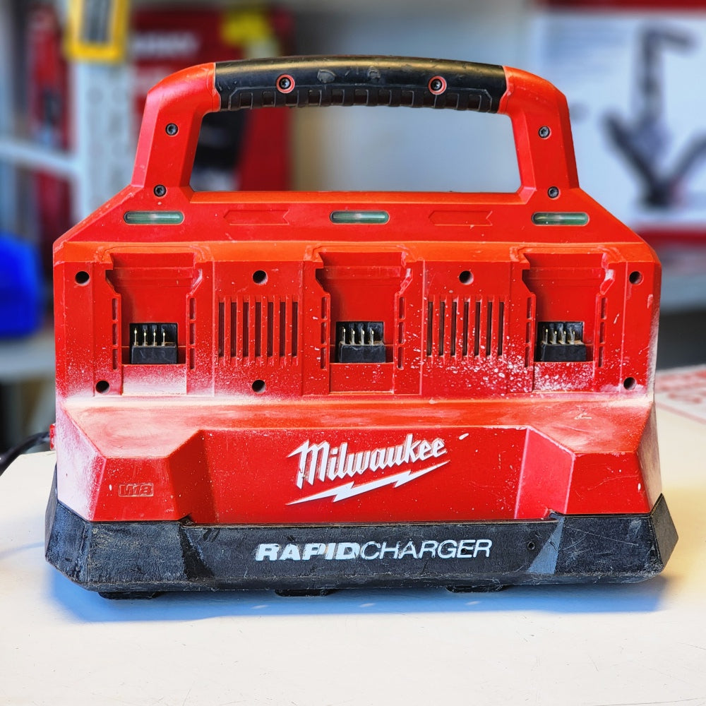 M18 6-Port Sequential Charger