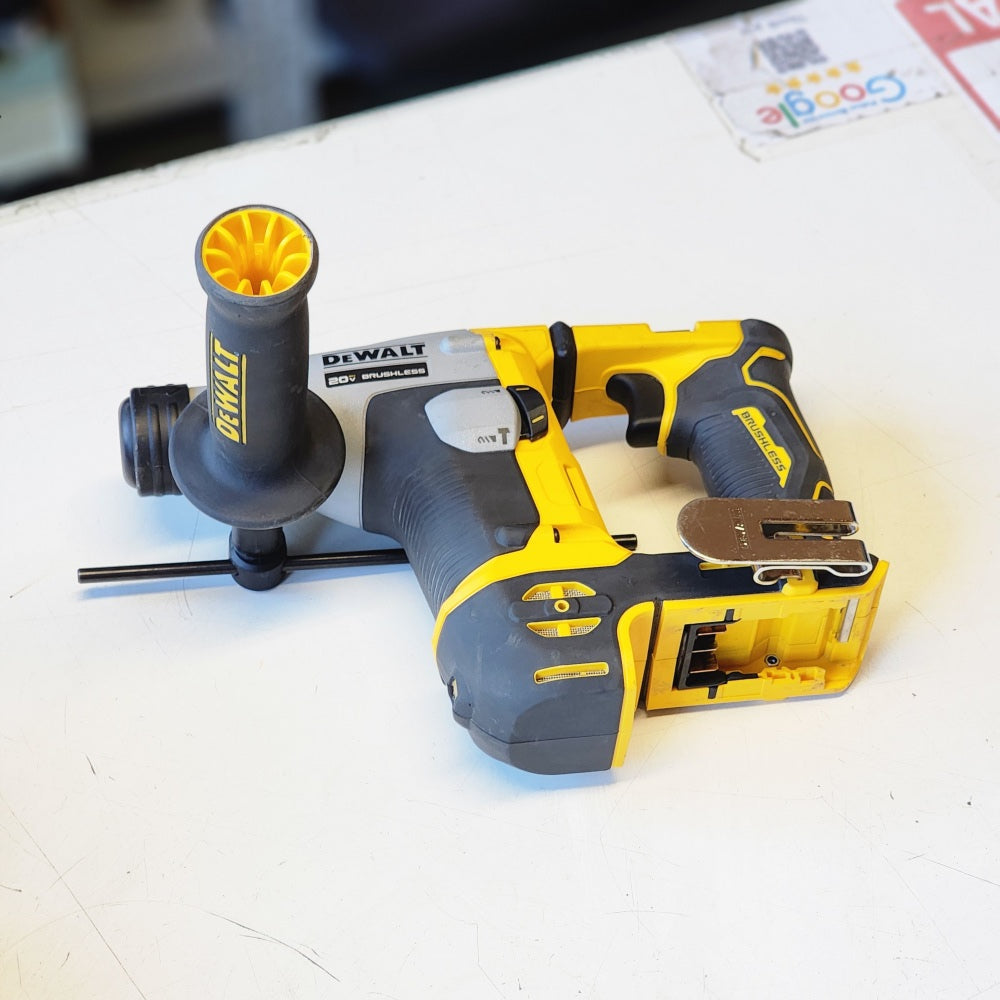 20V MAX Cordless Brushless Ultra-Compact 5/8 Rotary Hammer
