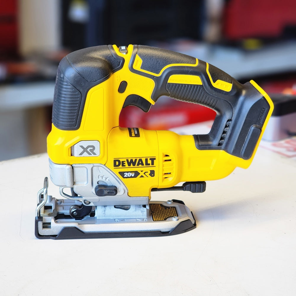 20V MAX XR Cordless Brushless Jigsaw (Tool Only)