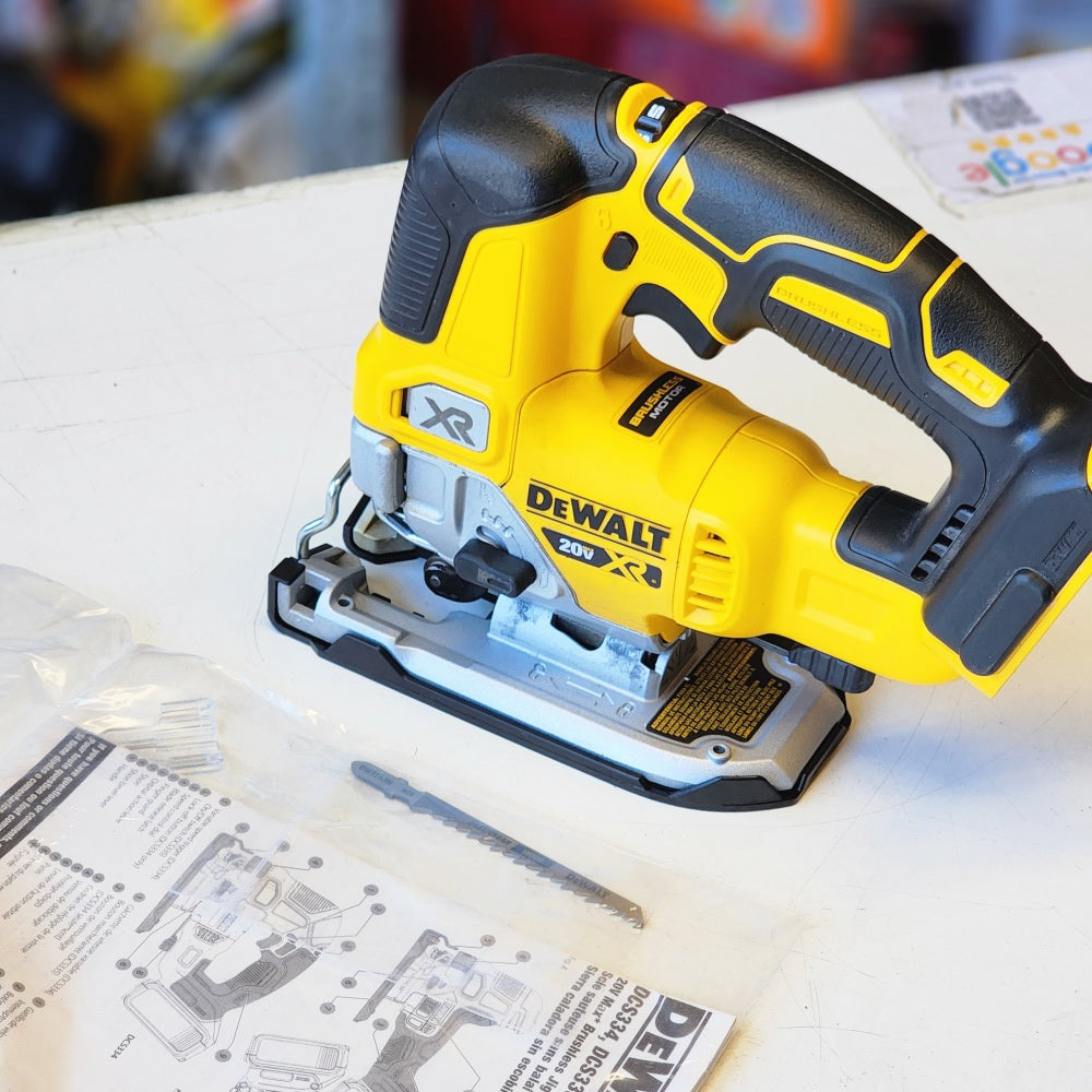 20V MAX XR Cordless Brushless Jigsaw (Tool Only)