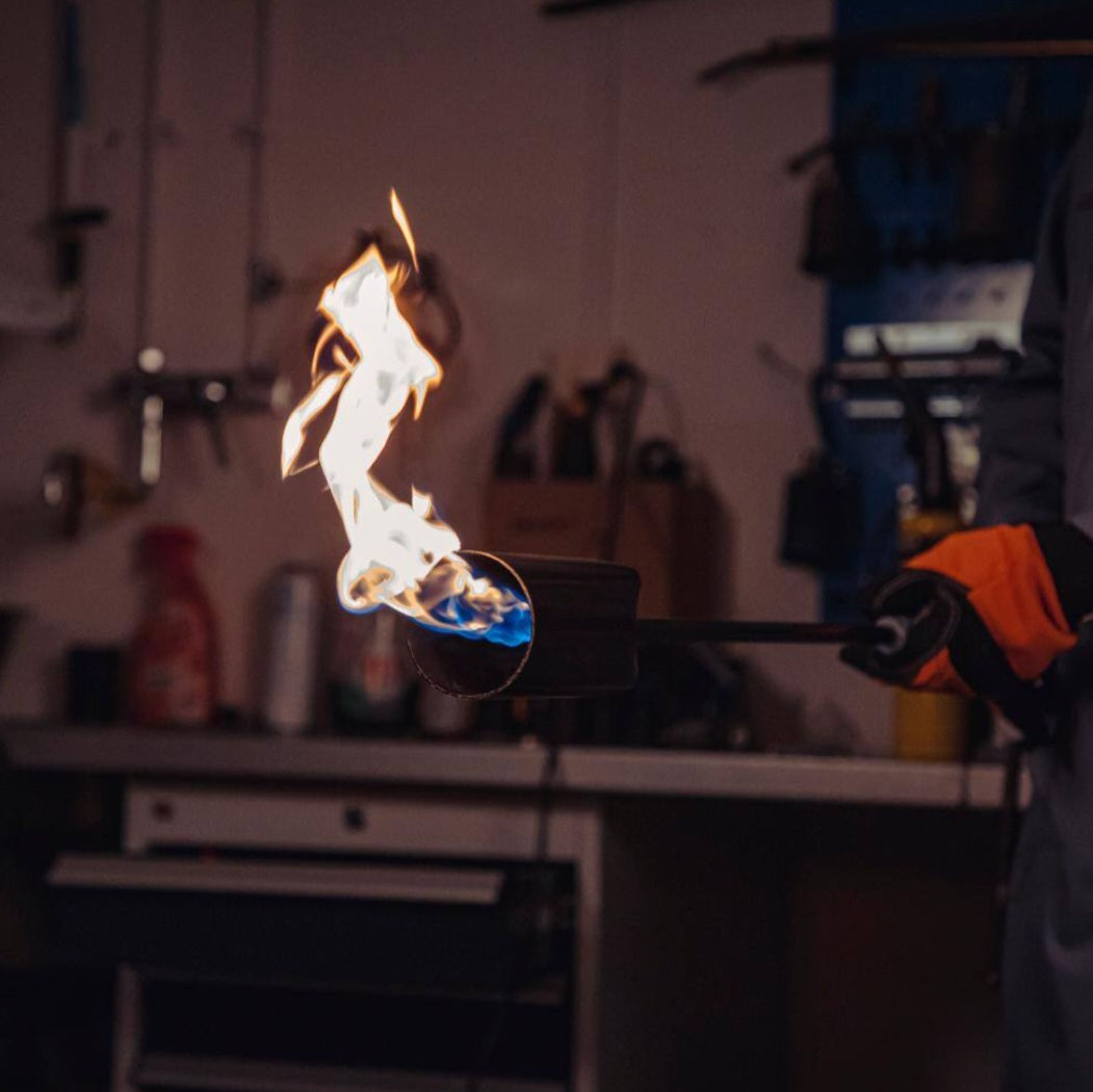 Heavy-Duty Outdoor Propane Gas Torch (Fuel Not Included)